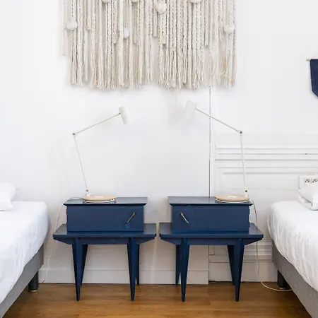 Slo Hostel Lyon Les Pentes (Adults Only)-2