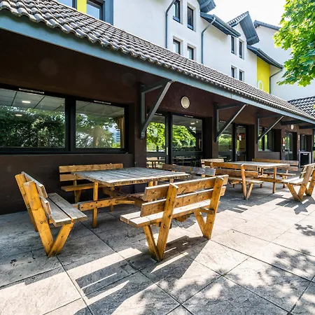 B&B HOTEL CHAMBERY La Cassine-2