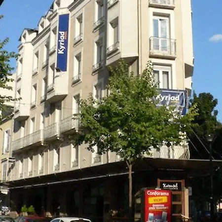 Kyriad Restaurant Centre Vichy-2