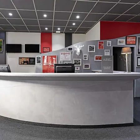 Ibis Paris Pantin Eglise-2