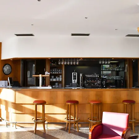 Hotel Moderne-2