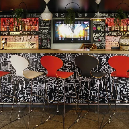 ibis Paris Gennevilliers-2