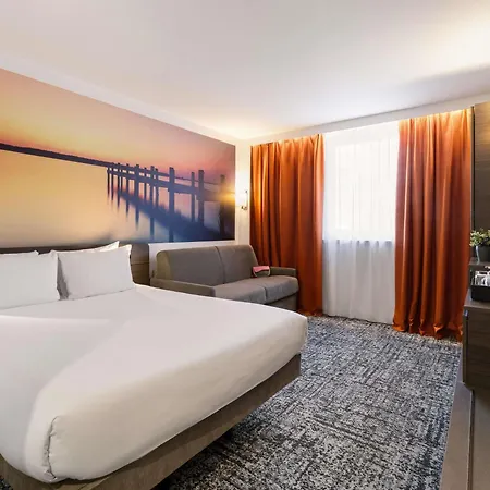 Novotel Paris Centre Bercy-3
