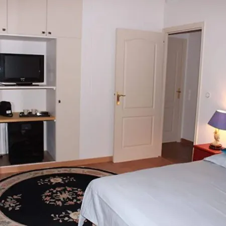 La Villa Topi-3