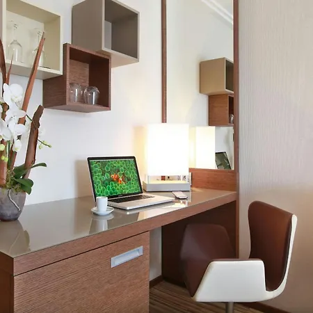 Ac Hotel By Marriott Ambassadeur Antibes - Juan Les Pins-2
