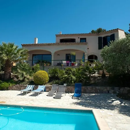 La Villa-2
