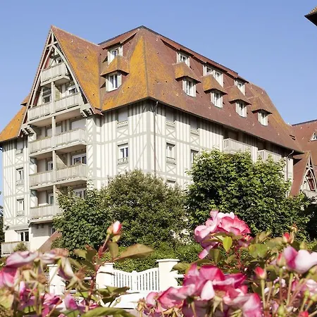 Hotel Villa Gardenia Pierre & Vacances Premium-3