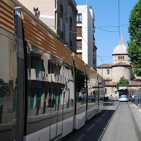 Pied A Terre En Ville-2