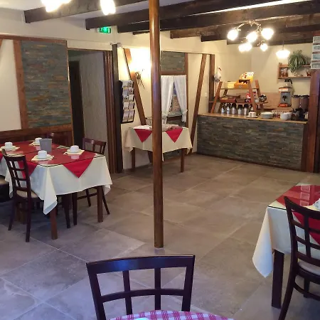 Auberge des Trois Châteaux-2