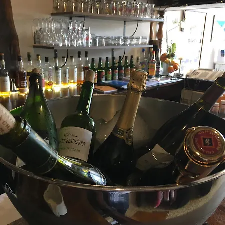 Hotel Brasserie Armoricaine-3