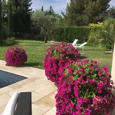 Les 7 Roses D'Aix-2