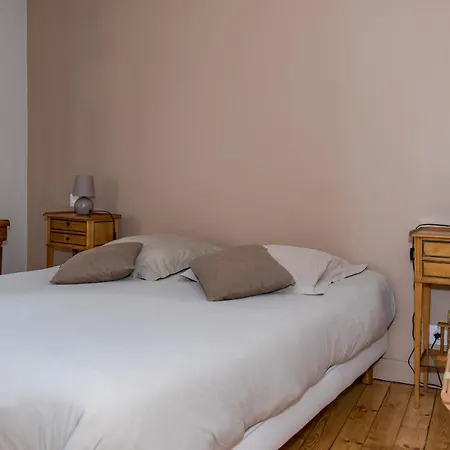 Chambre D'Hotes Les Cles Des Places-2