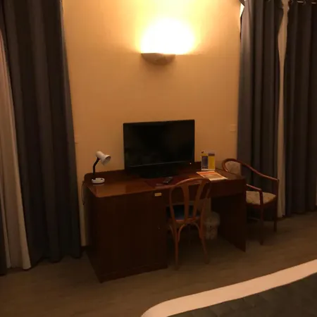 Hotel Vesuvio-3