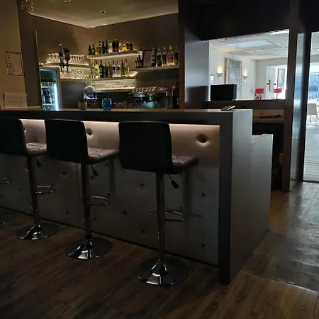 Yes Hotel-2