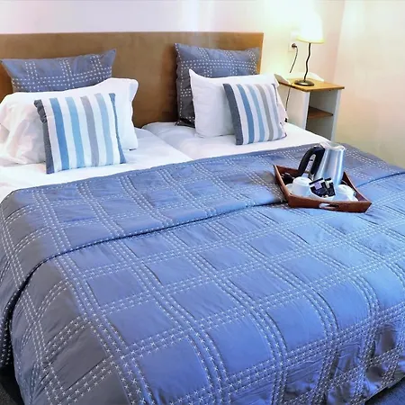 Logis Hotel Orly-3