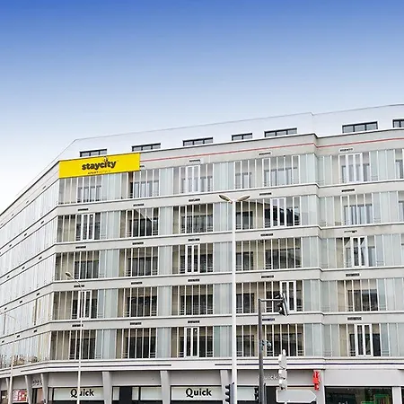 Staycity Aparthotels Lyon-2