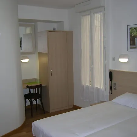 Hotel Darcet-2