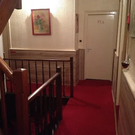 Chalet Saint Louis-2