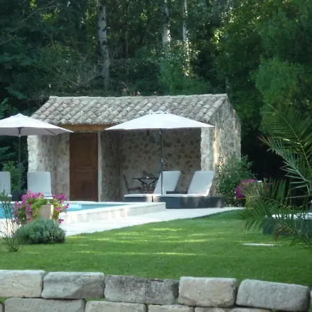 Mas De L'Ile-2