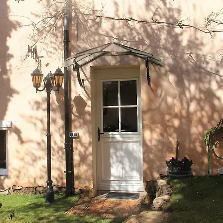 L'Atelier De Saint-Just-2