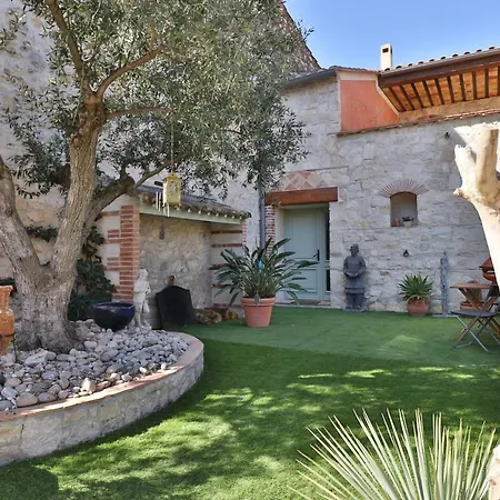 VILLA ARTEMIA Maison vigneronne - chambre d hôtes-B&B-piscine-climatisation-3