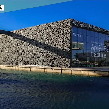 Superbe T2 Vieux Port-2