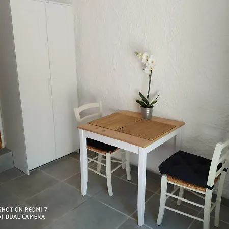 Studio Sausset les pins-2