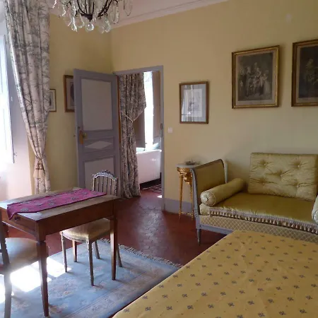 Chateau Du Grand Jardin-2