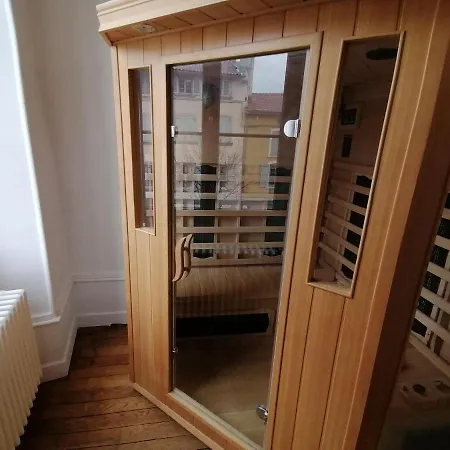 Le 43-4 avec sauna privatif-2