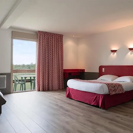 Logis Hôtel Restaurant La Vieille Ferme, Mâcon Nord-3