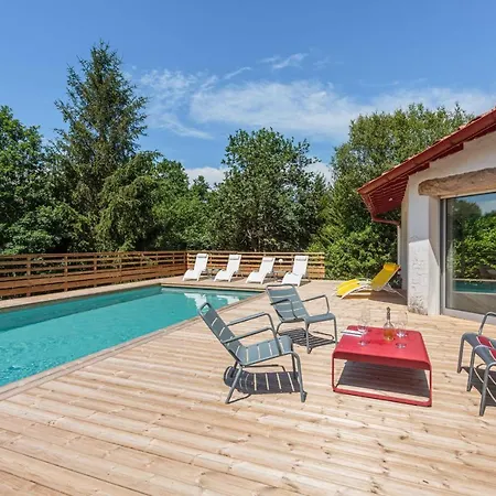 Landagaina Villa With Heated Pool And Garden Guethary Close To Biarritz-3