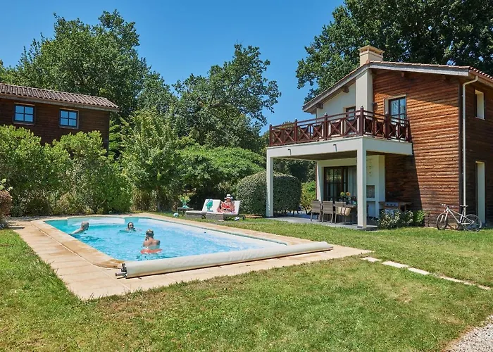 Residence Chateau De Salles