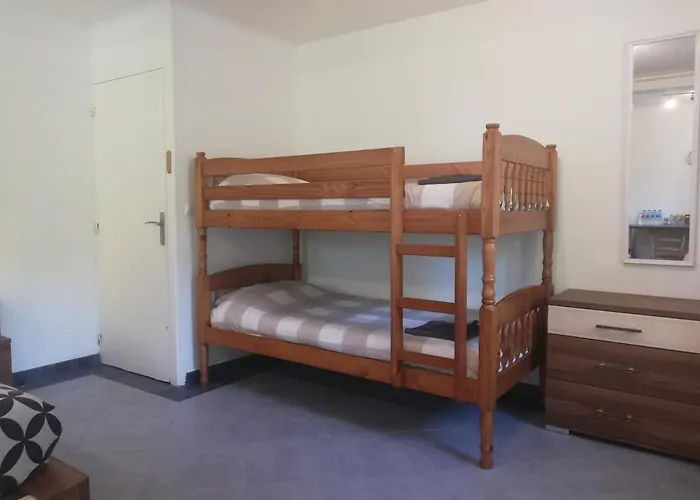 Chambre D'Hotes De La Roche Tremblante Huelgoat