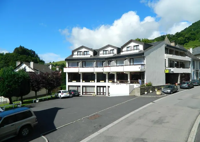 Logis Hotel L'Elanceze Thiezac