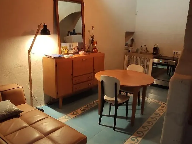 At Home In Arles