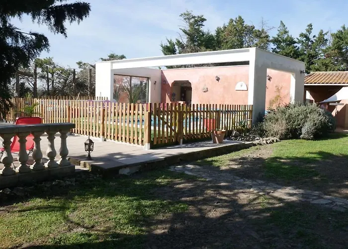 MAS MAURANE-Chambre d'hôte avec SPA privé aux portes d'ARLES Tarascon