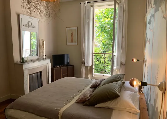 Le Transvaal-Maison D'Hotes Marseilles