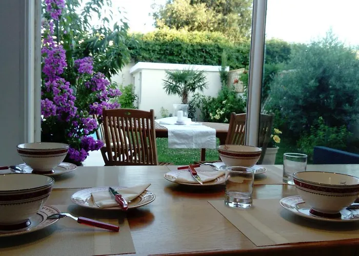 L'Hibiscus Chambre D'Hote Avignone