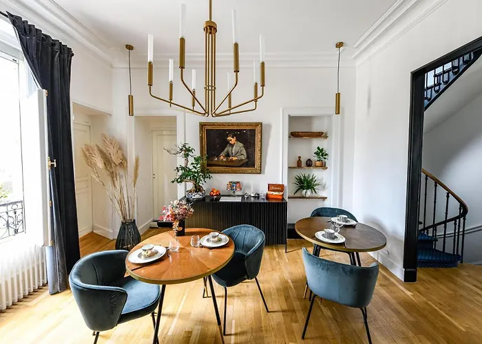 Troyes Hotels