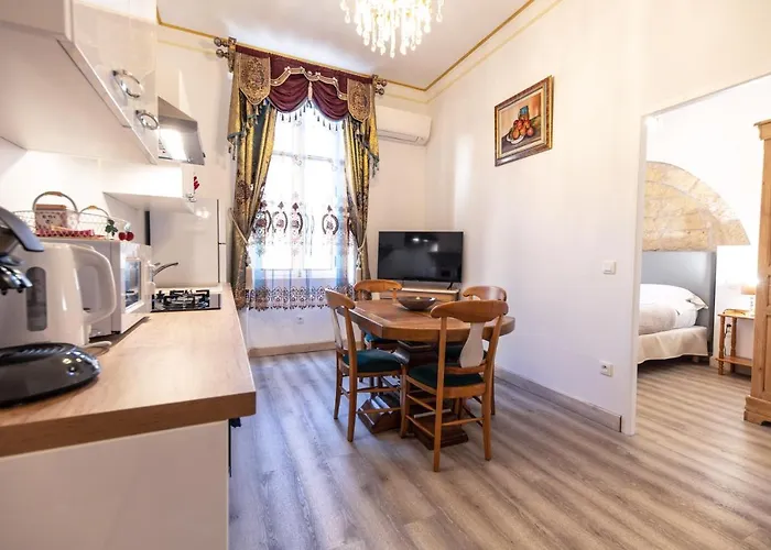 Studio Familial Maison De L'Eglise Du Couvent Narbonne