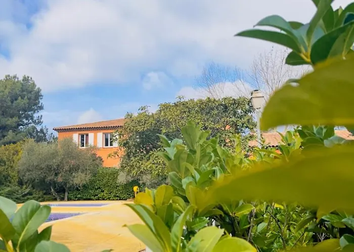 Hotel L'etape- Bouc Bel Air - Gardanne- plan de campagne