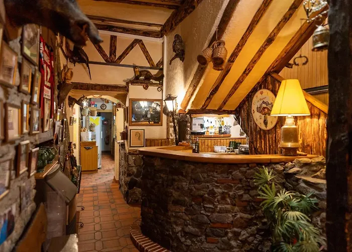Hotel La Bonne Auberge Saint-Martin-Vesubie