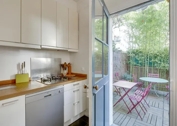 Comfortable House With Terrace For 5 People By Wee Paris