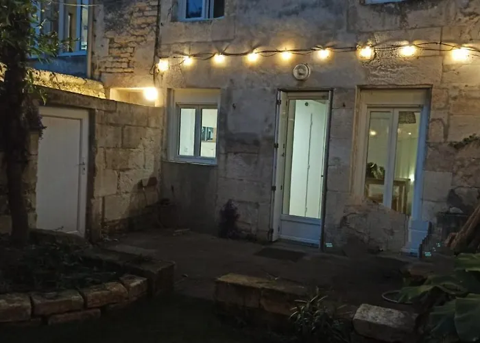 L'escale Niortaise - Centre-ville - 10mn Gare - WIFI - Netflix