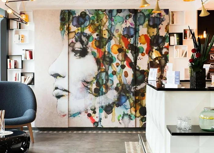 Best Western Plus Opéra Batignolles Parigi