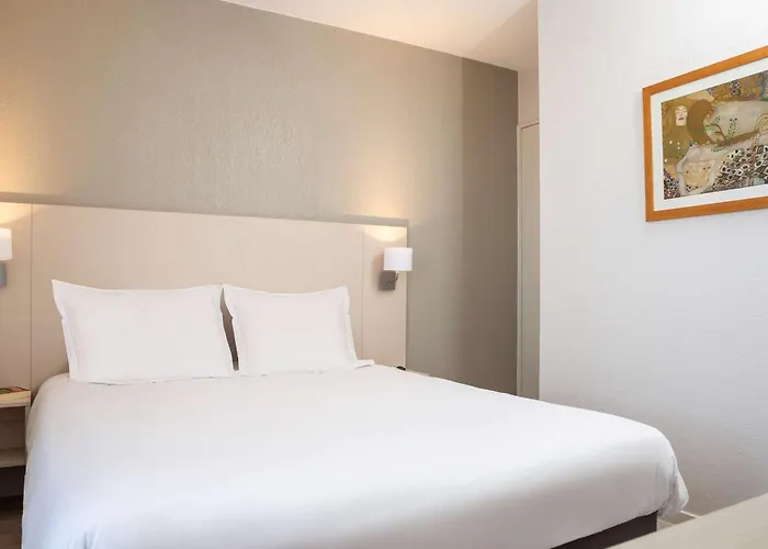 Aparthotel Adagio Access Aviñón