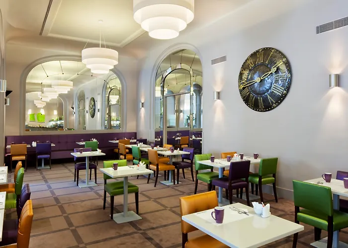 Holiday Inn Paris - Gare de Lyon Bastille by IHG Avec un Casino
