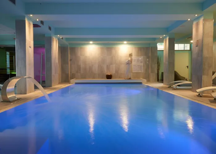 Best 26 Spa Hotels in Florence near Piazza del Duomo