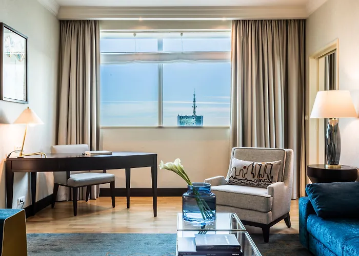 Warsaw Hotels