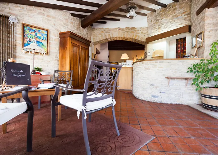 Logis Auberge De Tavel